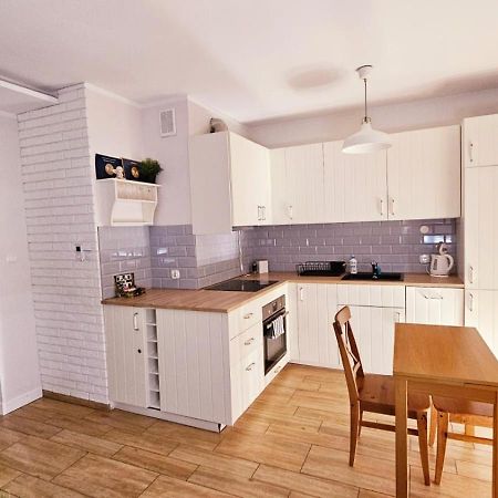 Apartament Mlynarska Pila Luaran gambar