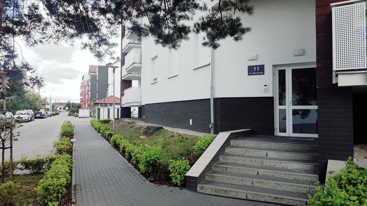 Apartament Mlynarska Pila Luaran gambar